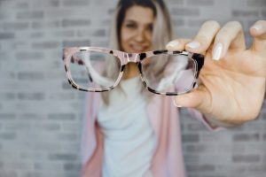 How to Choose the Best Reading Glasses 1