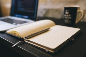 4 Side Jobs Every Experienced Copywriter Should Try 1
